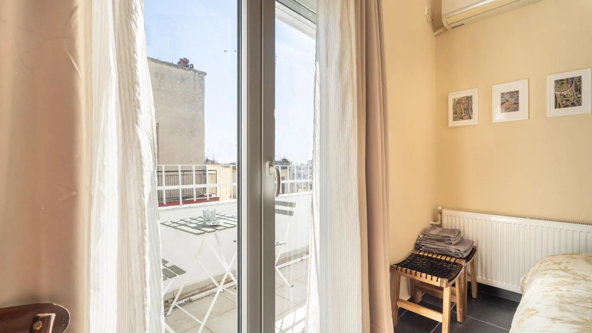 Central Apt For 2 Or 4 People 테살로니키